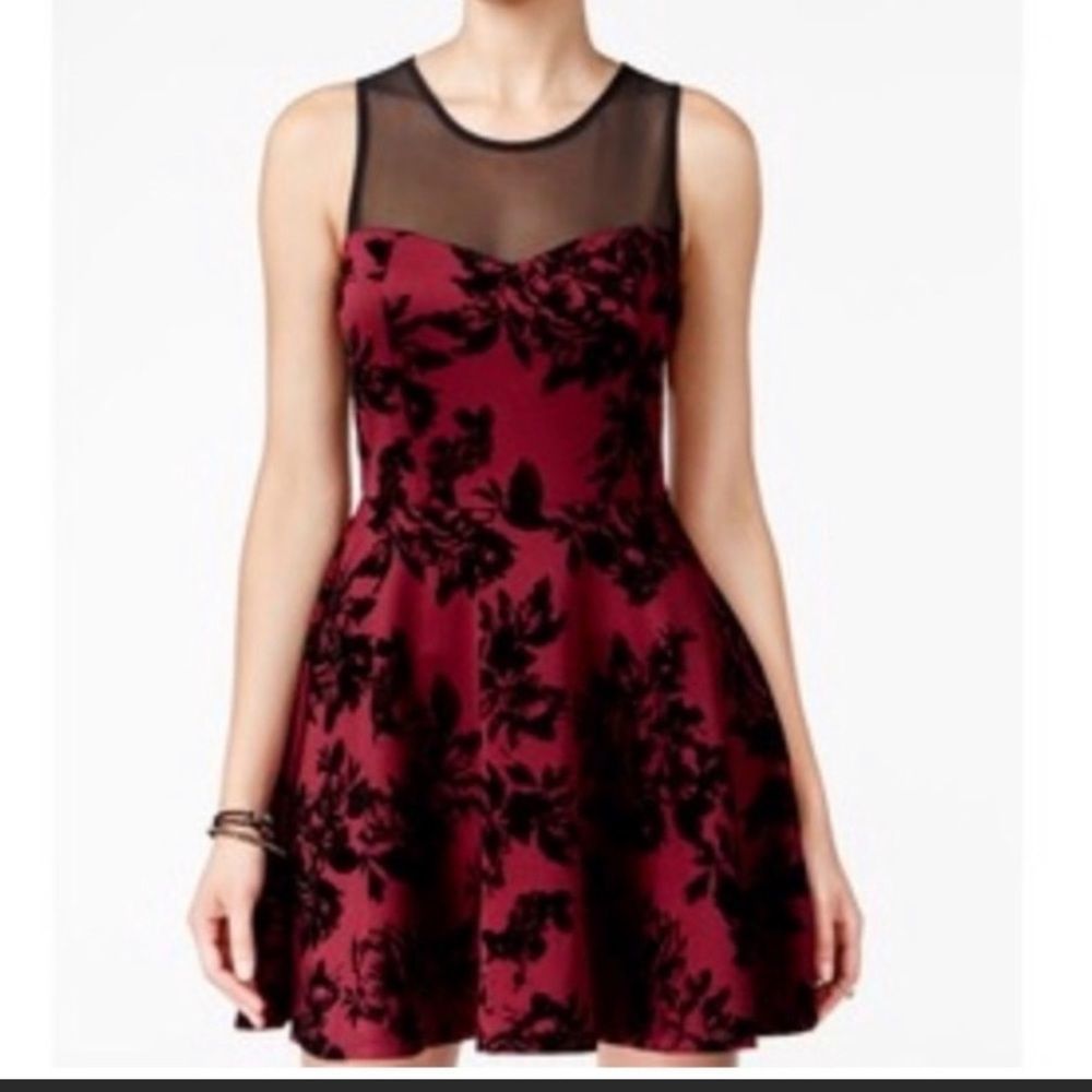 Trixxi Deep Red Maroon Floral Midi Dress Size Medium